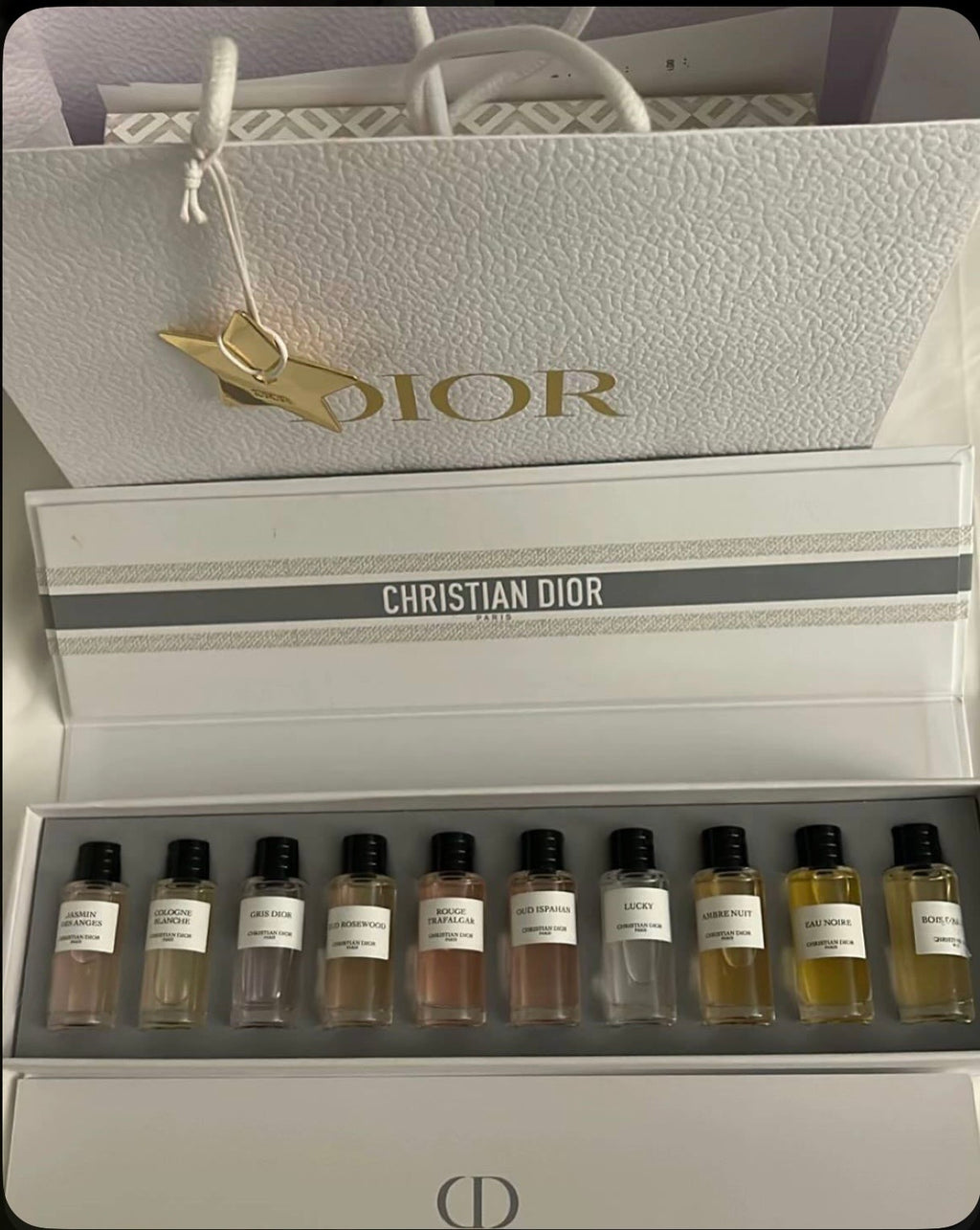 💎 Crystal Dior – Luxury Perfume Collection