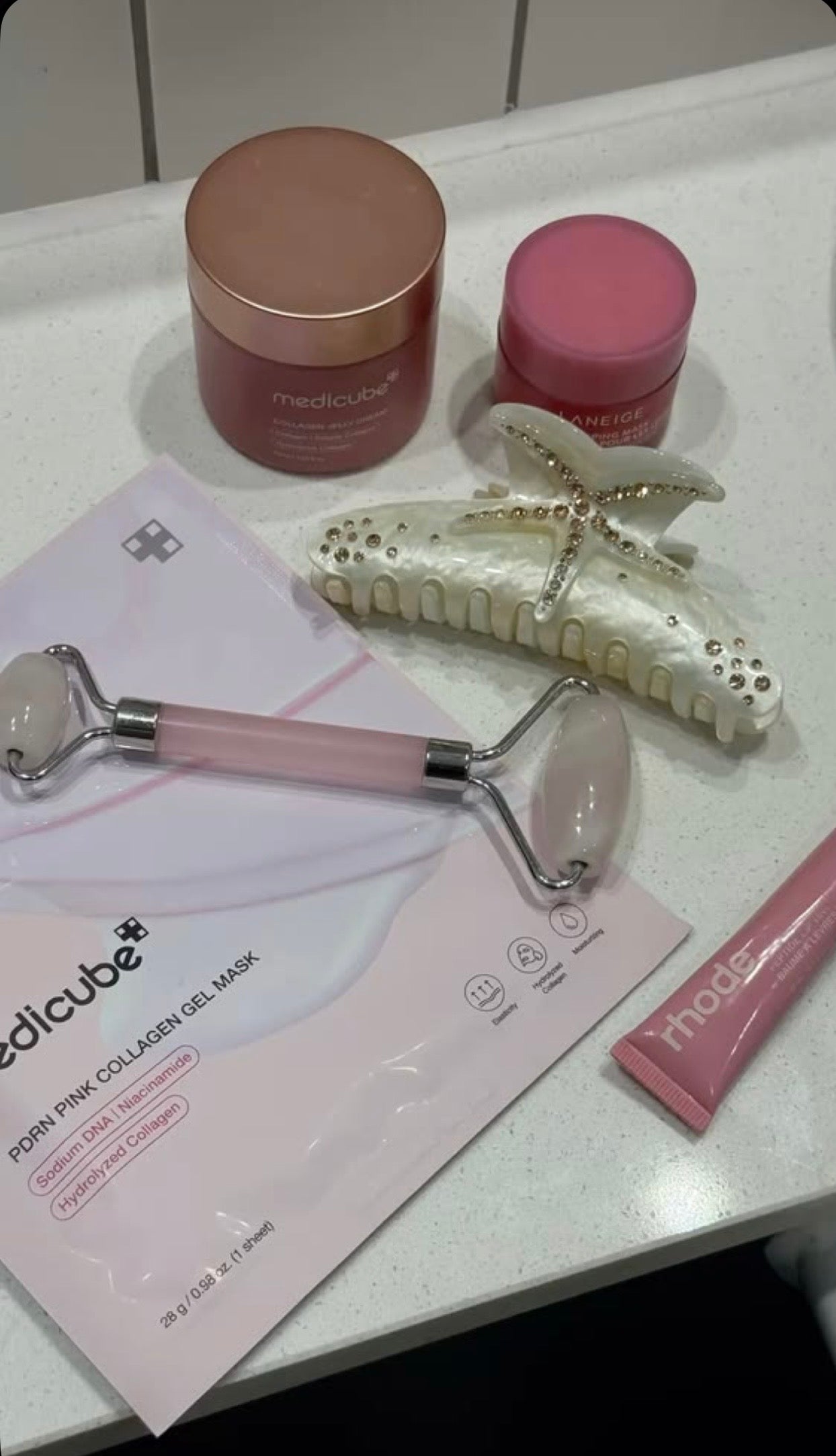 Medicube PDRN Pink Collagen Gel Mask