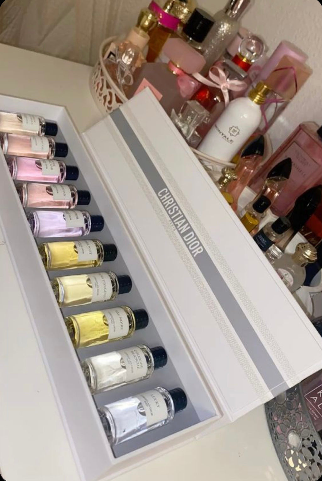 💎 Crystal Dior – Luxury Perfume Collection